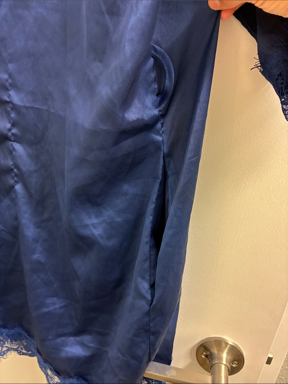Navy Blue Satin Robe - Picture 5 of 6
